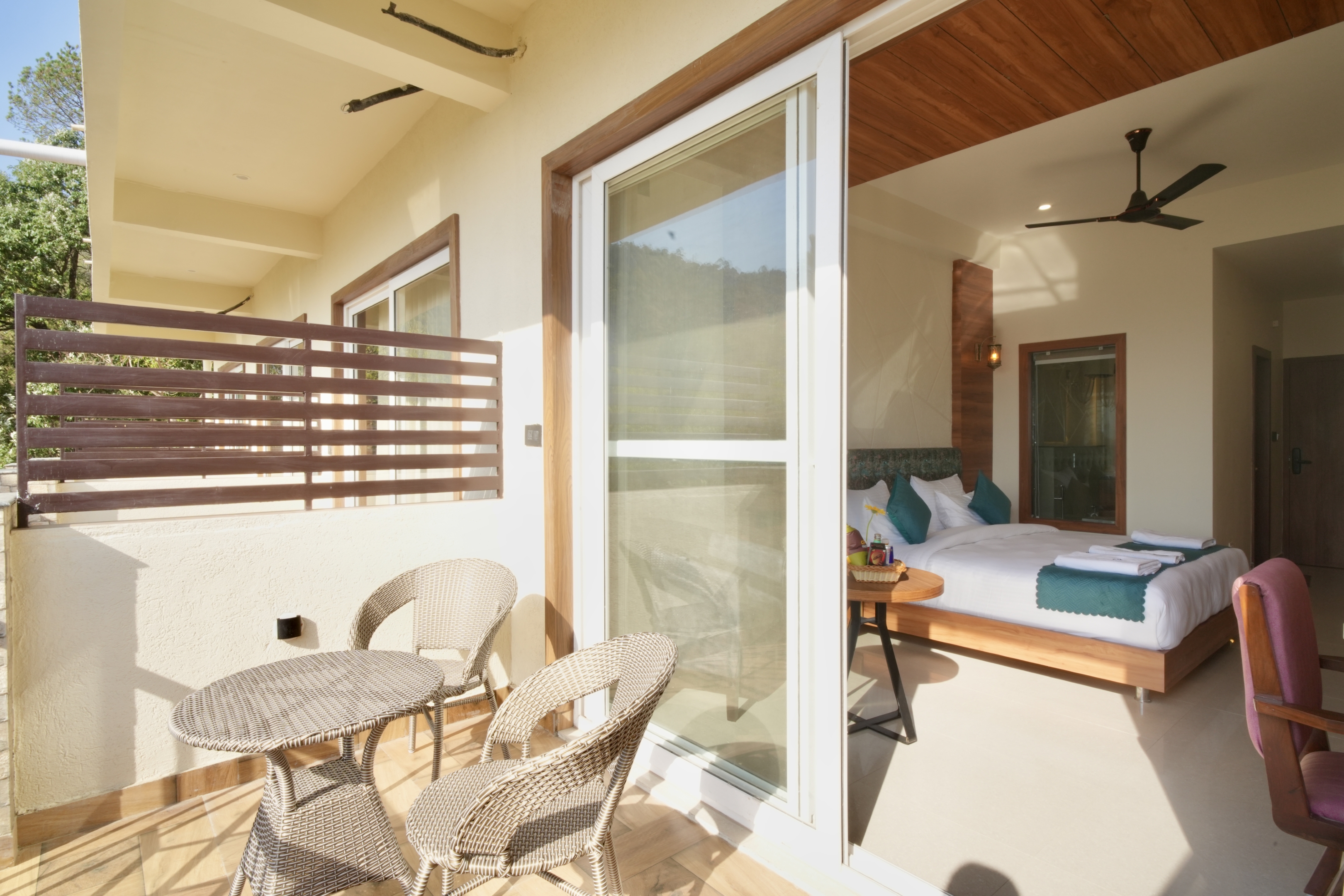 Executive Valley View Room - Balcony