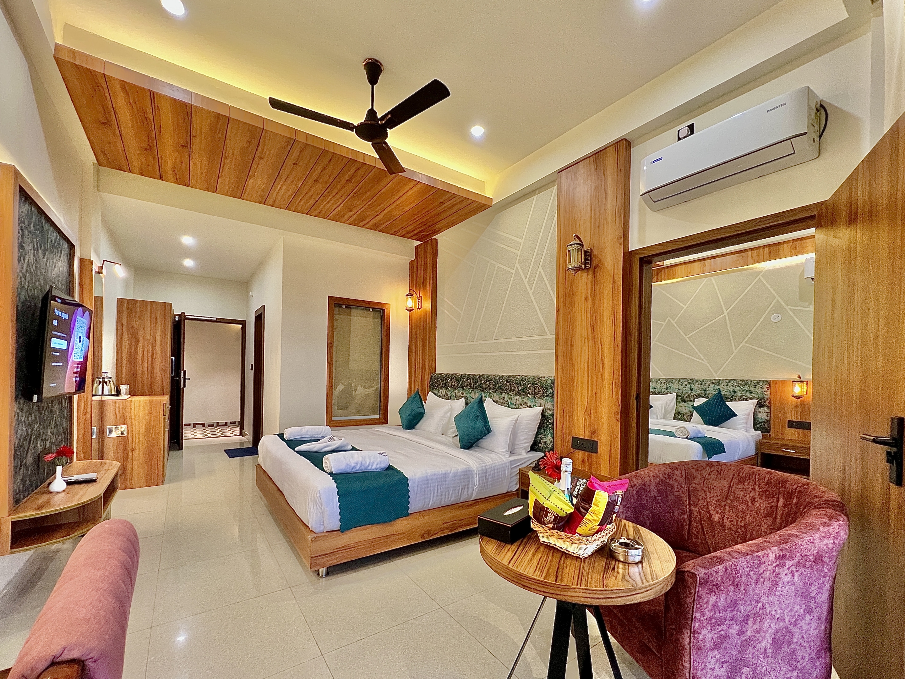 Superior Family Interconnected Room - Rooms Connecting