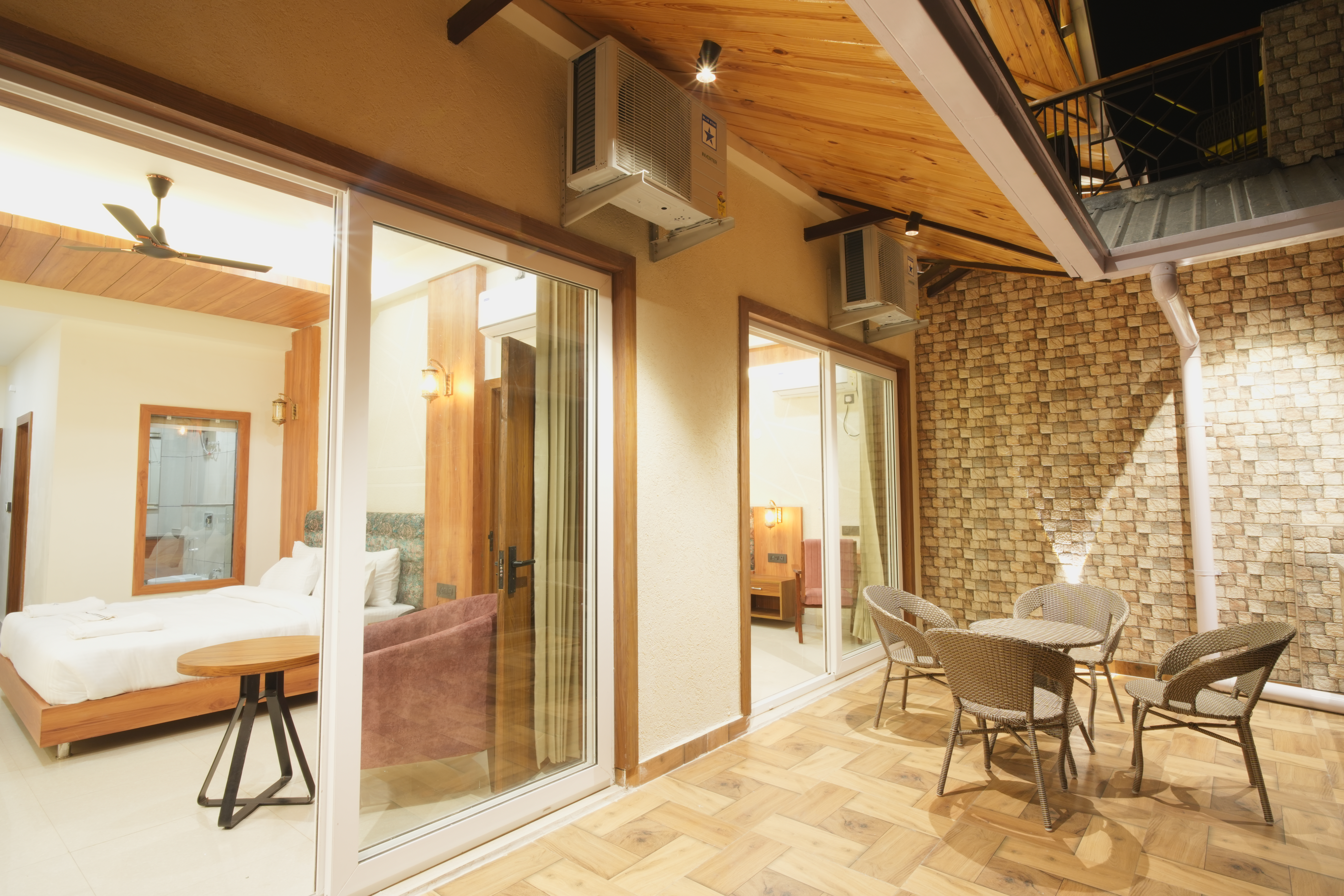 Superior Family Interconnected Room - Balcony